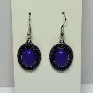 NWOT Purple Oval Earrings with Gunmetal Hardware